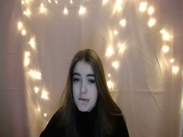 Live sex webcam photo for Mary_Siley #271894052