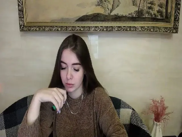 Live sex webcam photo for Mary_Siley #272008616
