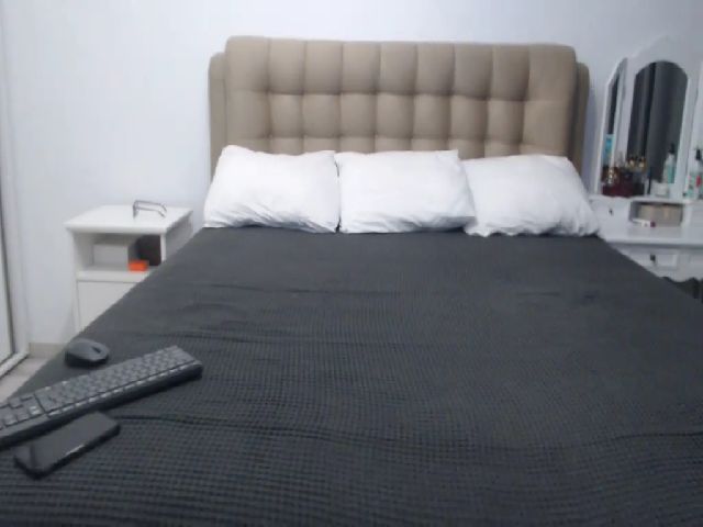 Live sex webcam photo for Marya87 #271816652