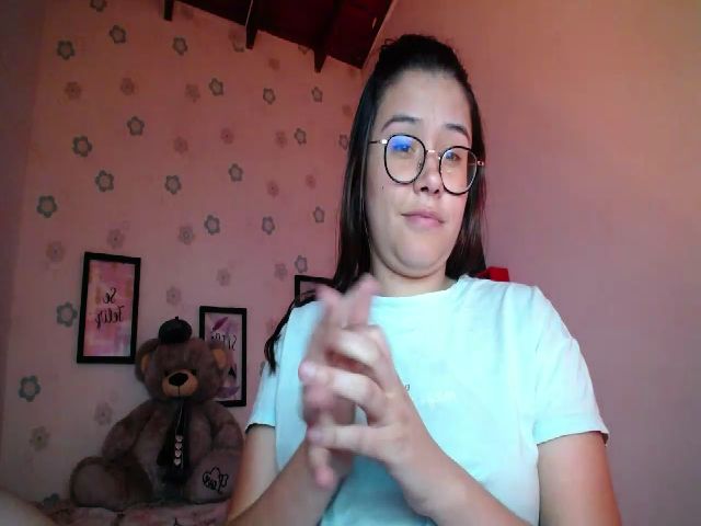 Live sex webcam photo for Marylin_hot10 #272566040