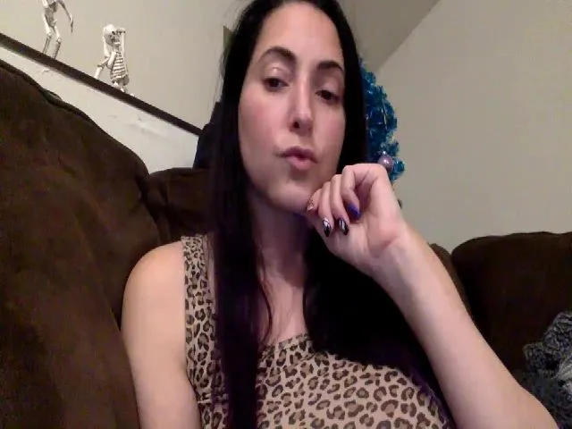 Live sex webcam photo for Mask_Mistress #272571241