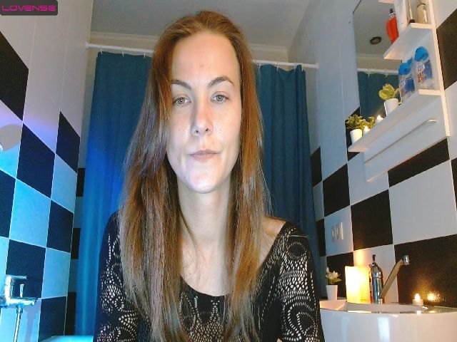 Live sex webcam photo for Mati1da #272805144