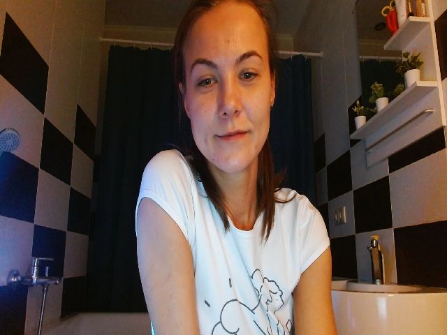 Live sex webcam photo for Mati1da #272899827