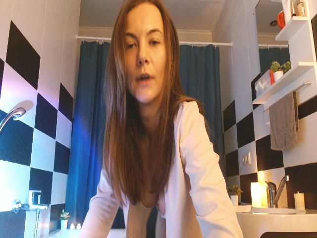 Live sex webcam photo for Mati1da #272945839