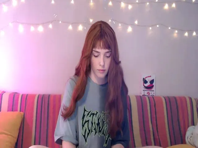 Live sex webcam photo for Matilda666 #272195213