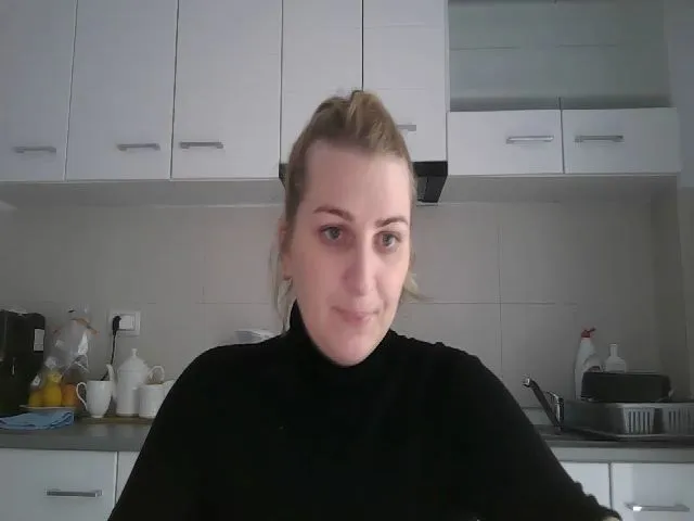 Live sex webcam photo for Maurennisgirl #272585200