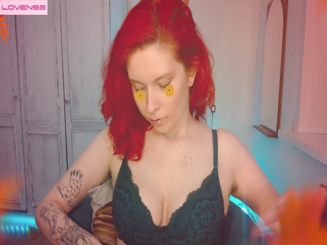 Live sex webcam photo for Mayrumeyyyy #273063943