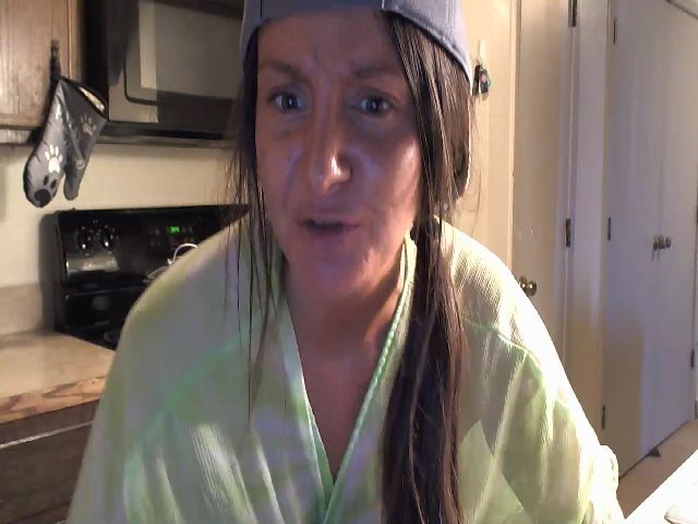 Live sex webcam photo for MckenzieYoung #274547758