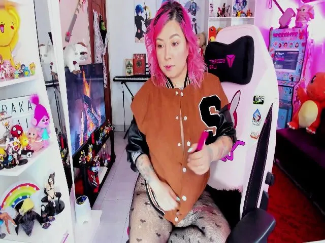 Live sex webcam photo for Medakawai #273154460