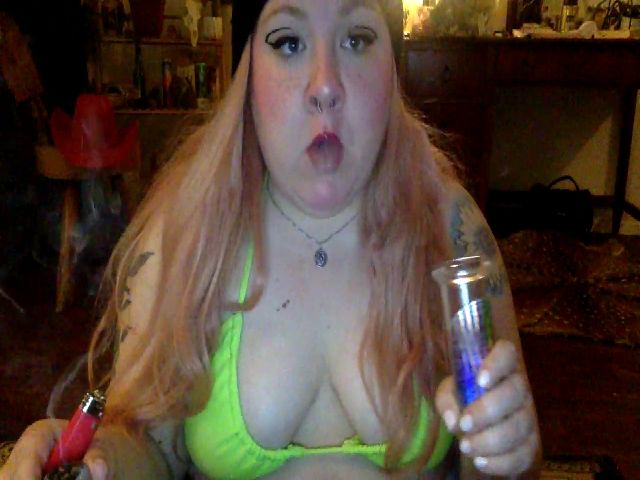 Live sex webcam photo for Meg_the_poni4 #272816527