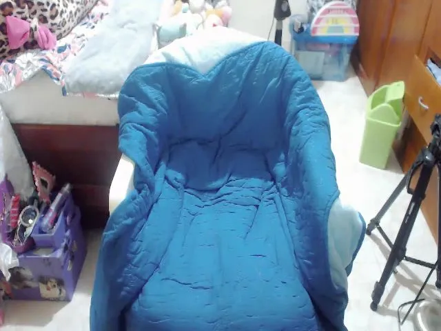 Live sex webcam photo for Meganhill_ #271947150