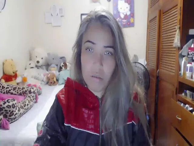 Live sex webcam photo for Meganhill_ #272307723