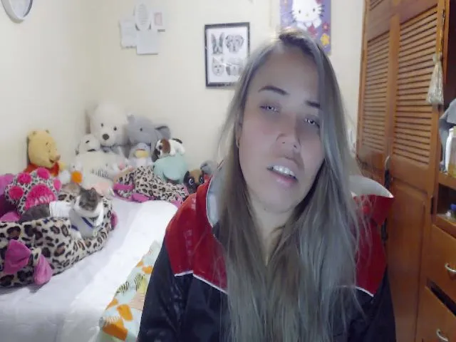 Live sex webcam photo for Meganhill_ #272332903