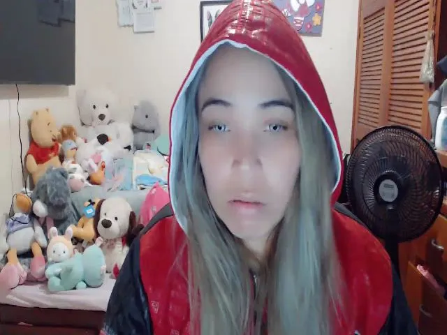 Live sex webcam photo for Meganhill_ #272679072