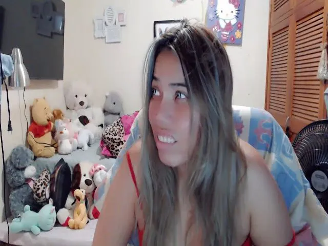 Live sex webcam photo for Meganhill_ #272736285