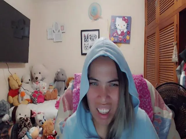 Live sex webcam photo for Meganhill_ #272779953