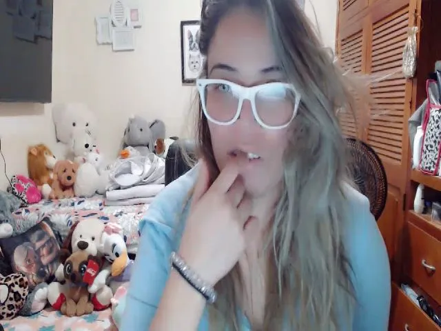 Live sex webcam photo for Meganhill_ #273003741