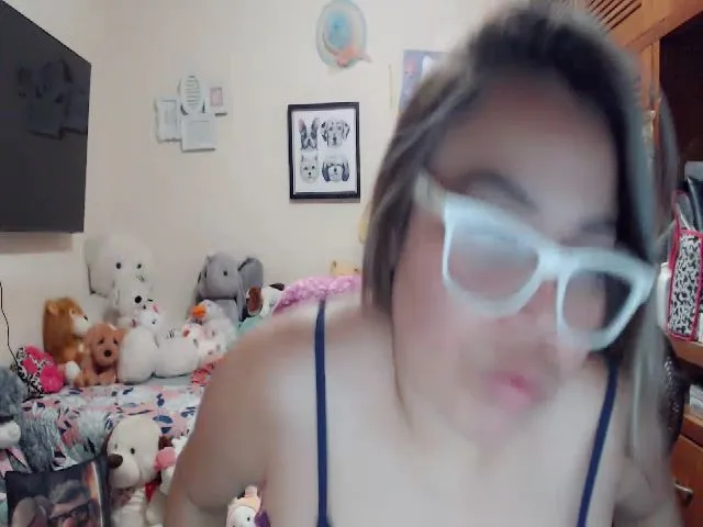 Live sex webcam photo for Meganhill_ #273015620