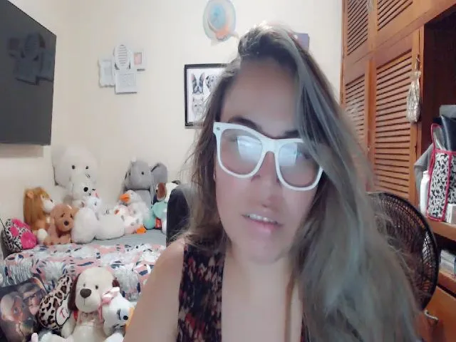 Live sex webcam photo for Meganhill_ #273026610