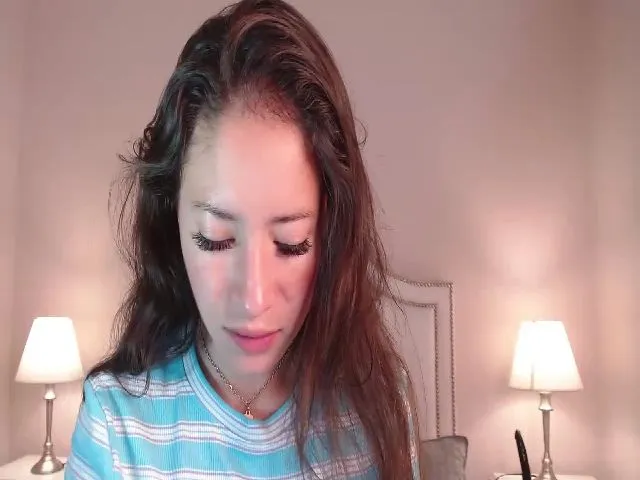 Live sex webcam photo for Megannf_ #272330047