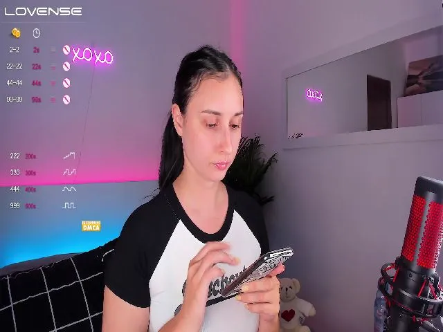 Live sex webcam photo for MeguminX #274126486