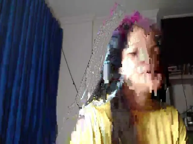 Live sex webcam photo for Meillyn #273692986