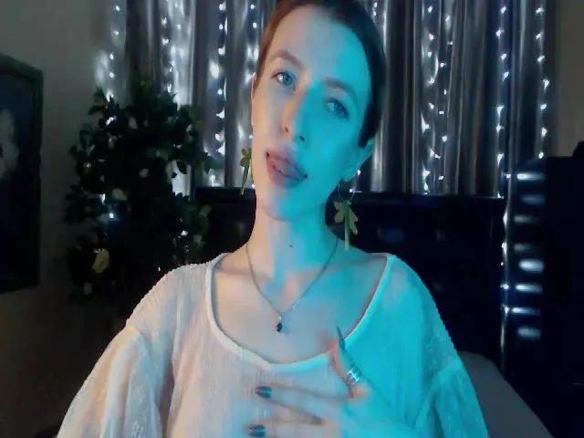 Live sex webcam photo for MelaniaYoung #272181648