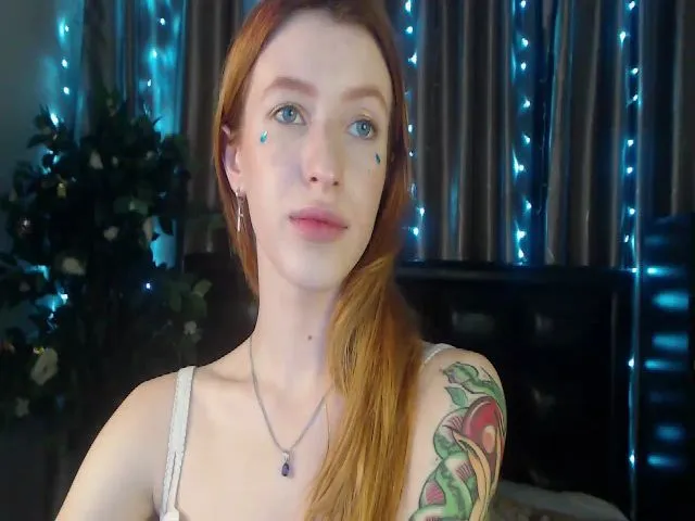 Live sex webcam photo for MelaniaYoung #272299681