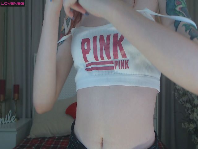 Live sex webcam photo for MelaniaYoung #274475027