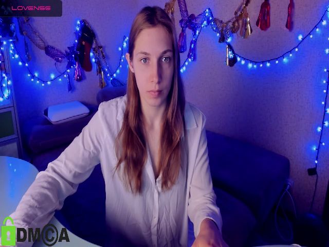 Live sex webcam photo for MelanieNott #271836934