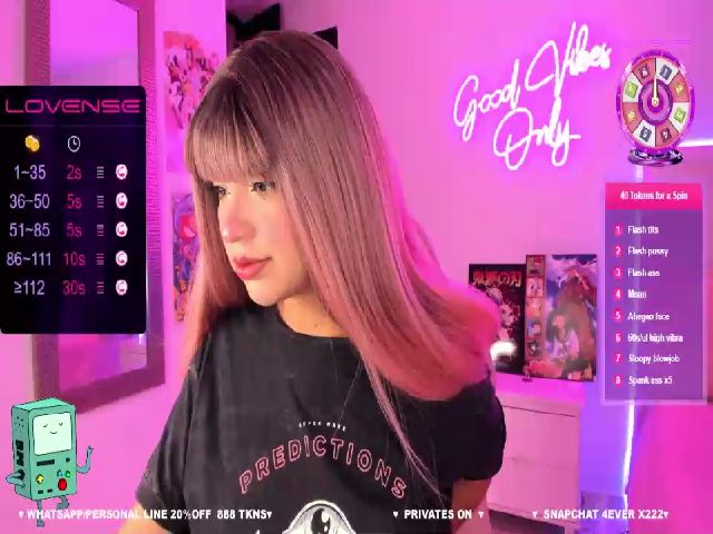 Live sex webcam photo for Melaniemiler #272029478