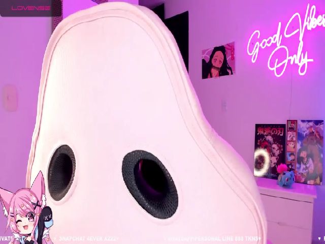 Live sex webcam photo for Melaniemiler #272220808