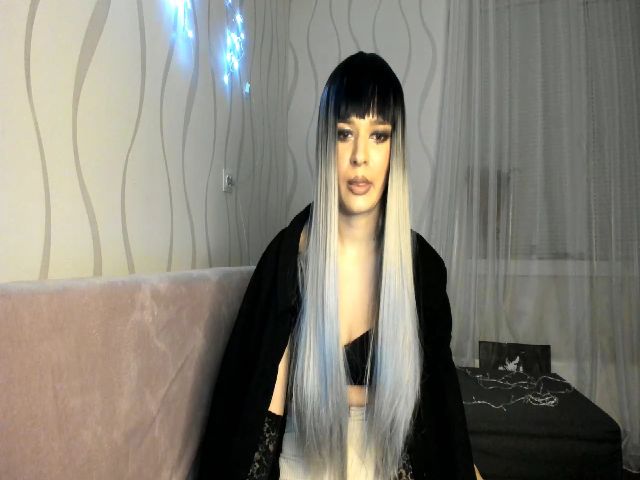 Live sex webcam photo for MelanyGreyme #272403042