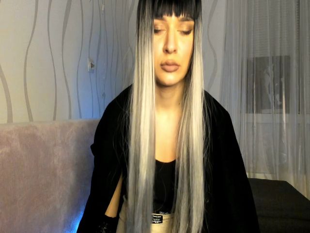 Live sex webcam photo for MelanyGreyme #272428401