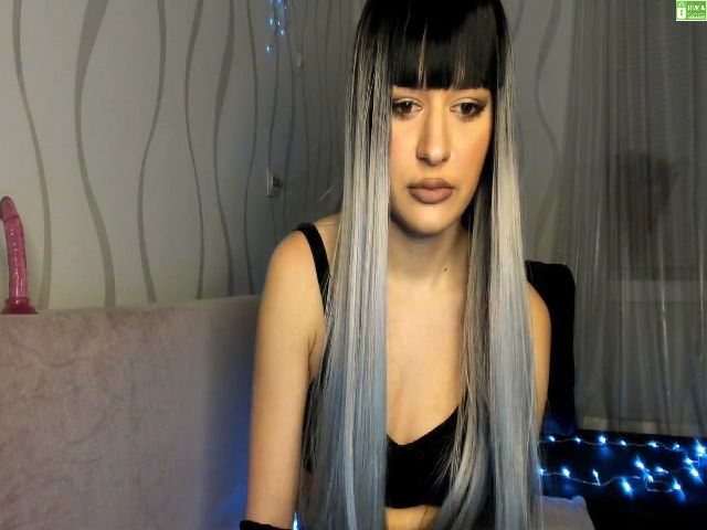 Live sex webcam photo for MelanyGreyme #272465965