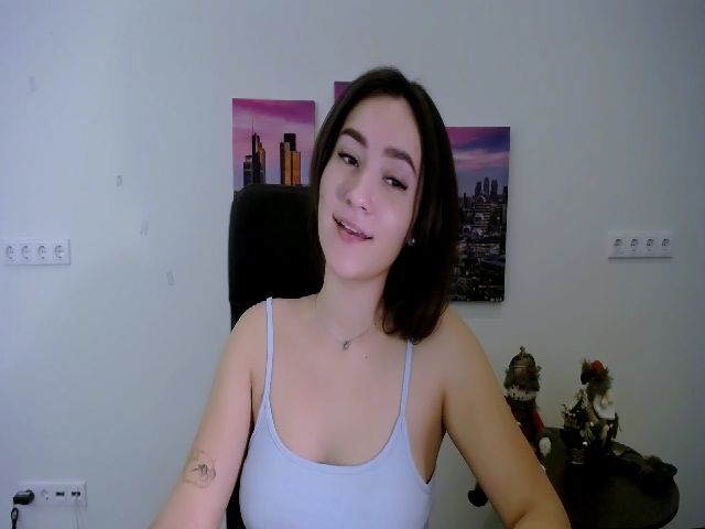 Live sex webcam photo for MellidaDeus #272033465