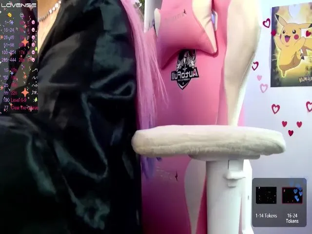 Live sex webcam photo for MelodyRinaldi #272607683