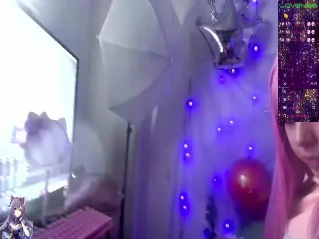 Live sex webcam photo for MelodyRinaldi #273196841