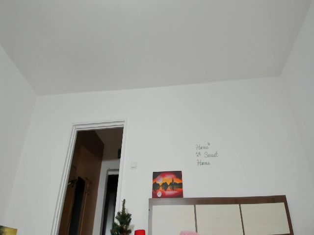 Live sex webcam photo for Meriemm #271993708