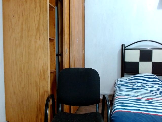 Live sex webcam photo for Mermaid_A #272286289