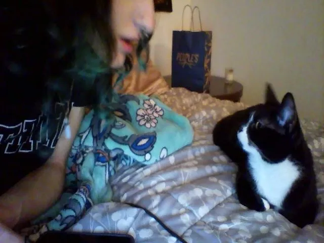 Live sex webcam photo for Mermaidgalll #271918646