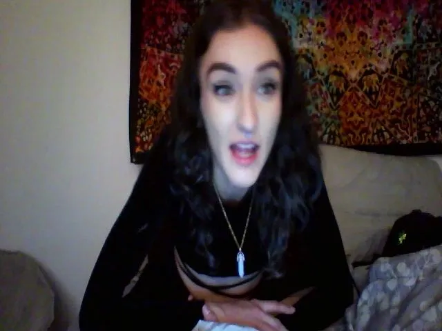 Live sex webcam photo for Mermaidgalll #272752949