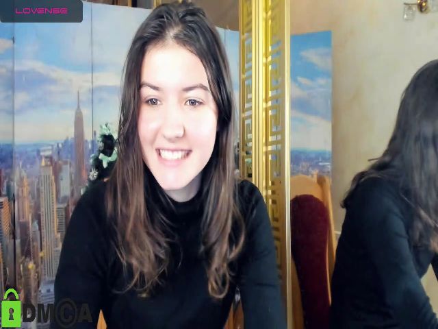 Live sex webcam photo for Merreditt #271813347