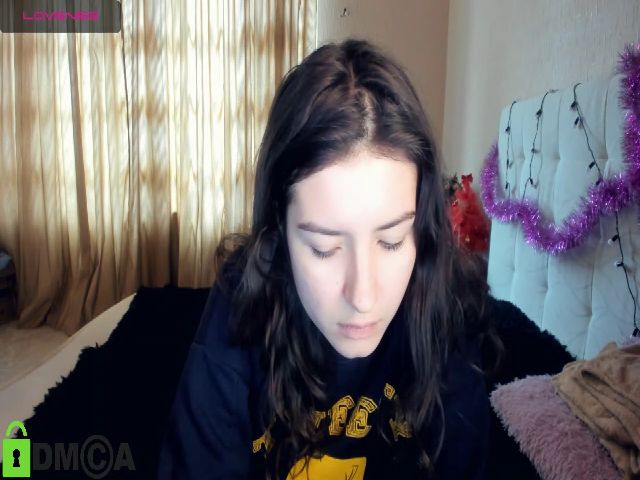 Live sex webcam photo for Merreditt #271839777