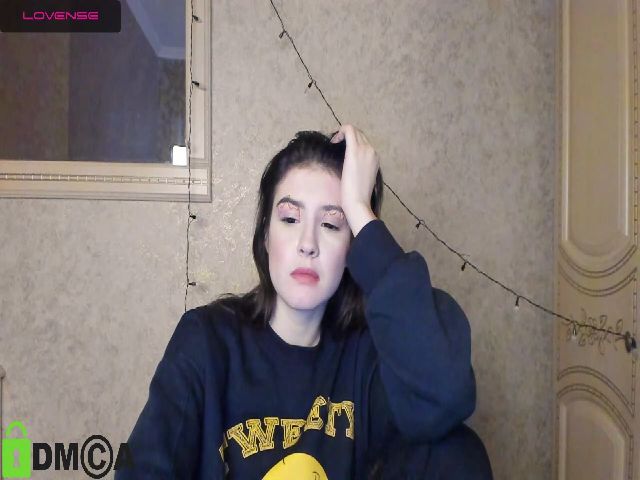 Live sex webcam photo for Merreditt #272191181