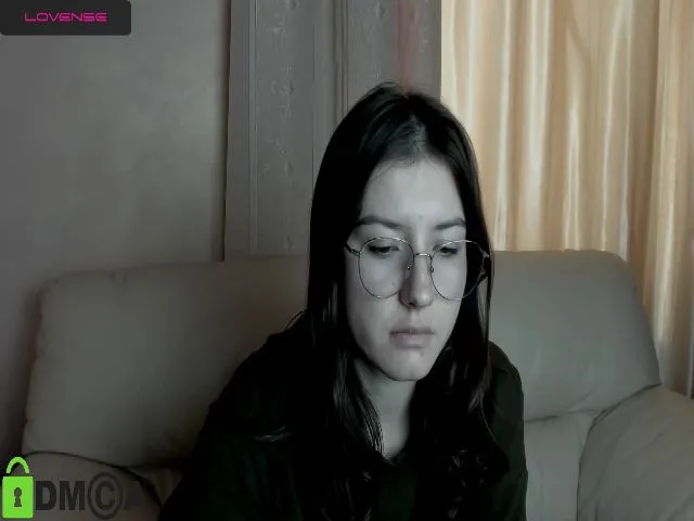 Live sex webcam photo for Merreditt #273040328