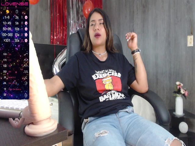 Live sex webcam photo for Mia9377 #273964214