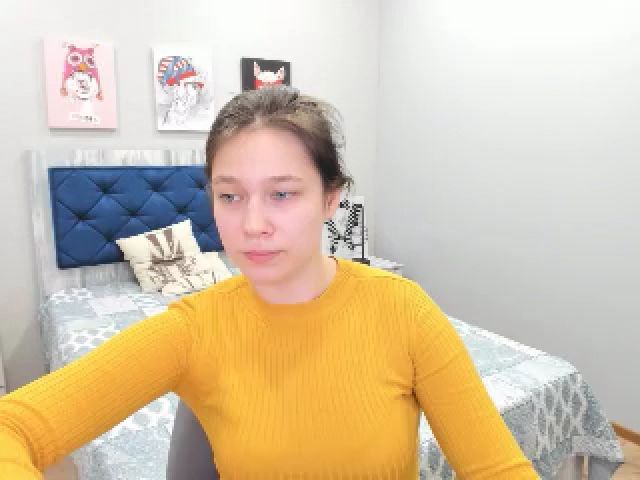 Live sex webcam photo for MiaBrave #272684872