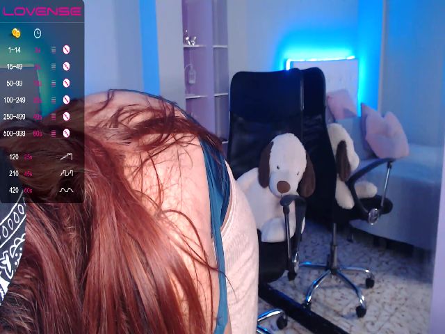 Live sex webcam photo for MiaBrookee #273132442