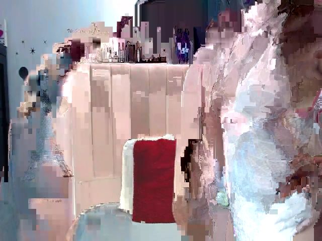 Live sex webcam photo for MiaLorentHott #272367379